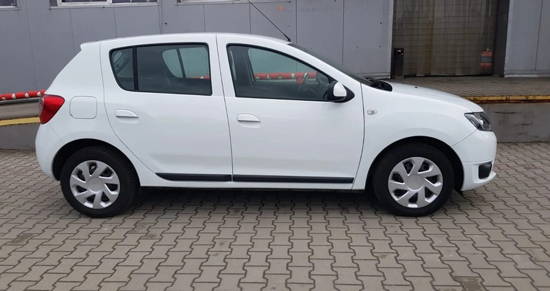 Dacia Sandero cena 23800 przebieg: 139000, rok produkcji 2014 z Żarów małe 67